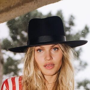 Lack Of Color Elegant Black Fedora